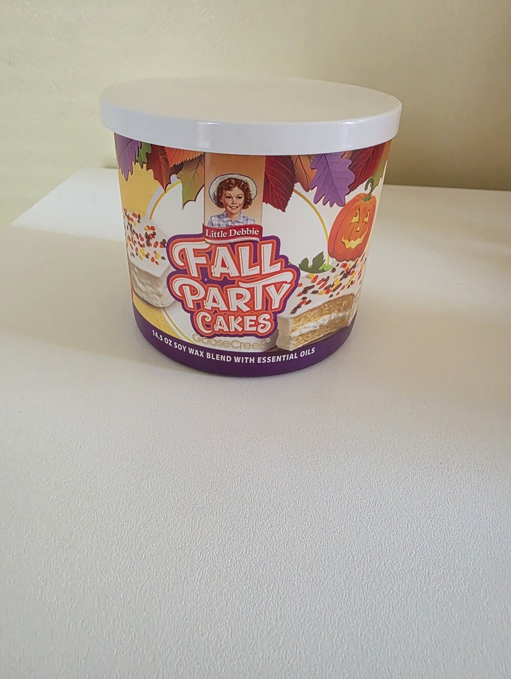 Goose Creek x Little Debbie Fall Party Cakes Candle